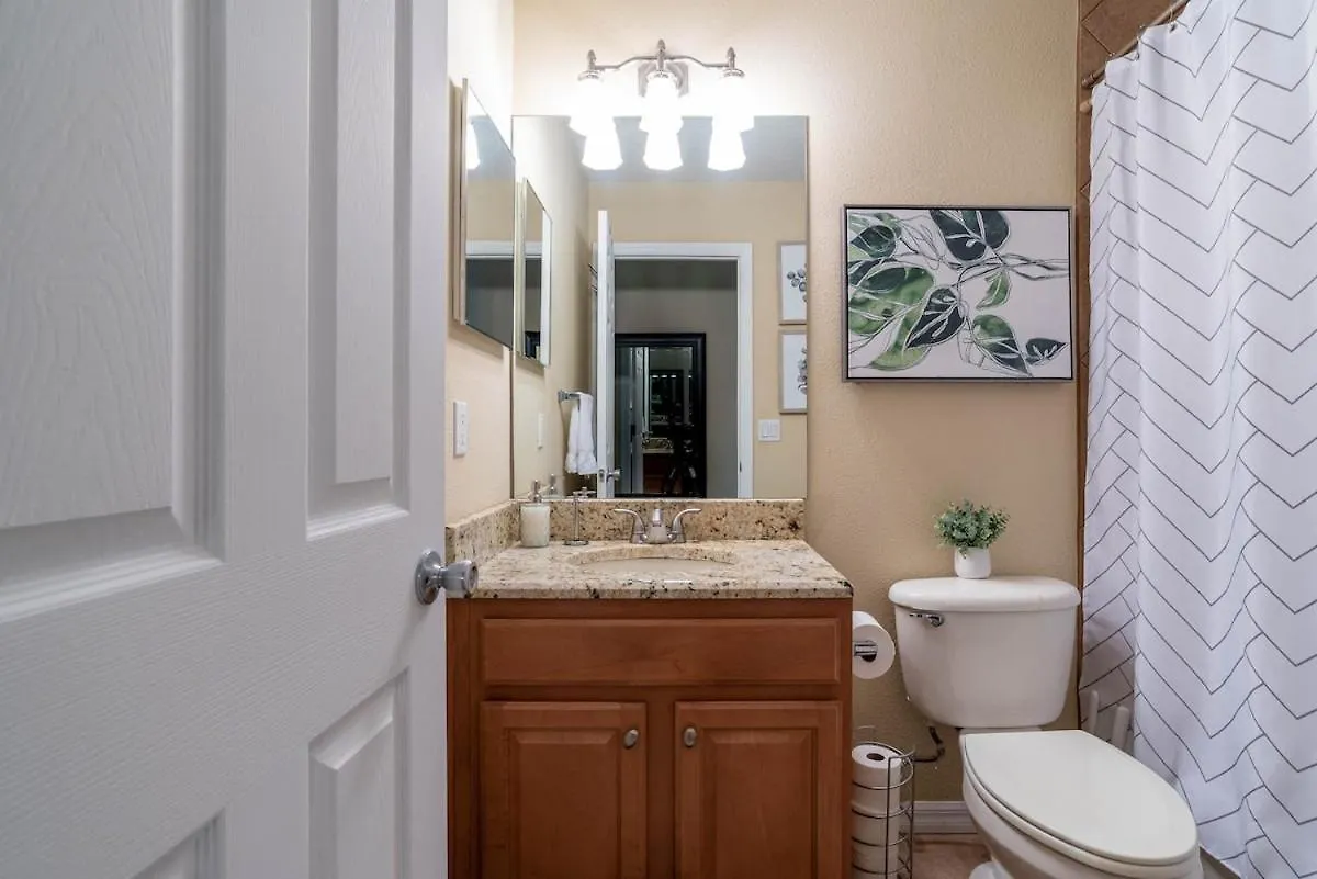 Modern Dt Home-King Size Bed-Patios-Long Stays-Wifi Orlando