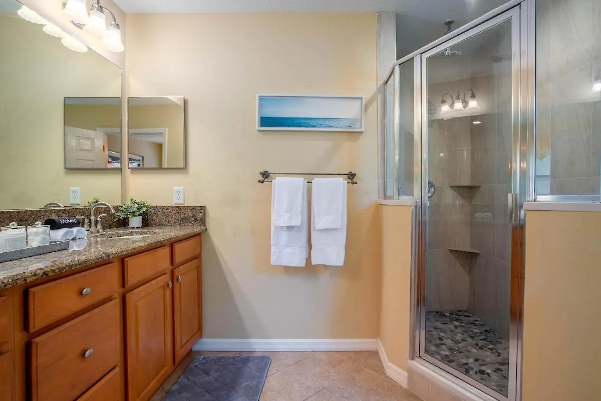 Modern Dt Home-King Size Bed-Patios-Long Stays-Wifi Orlando