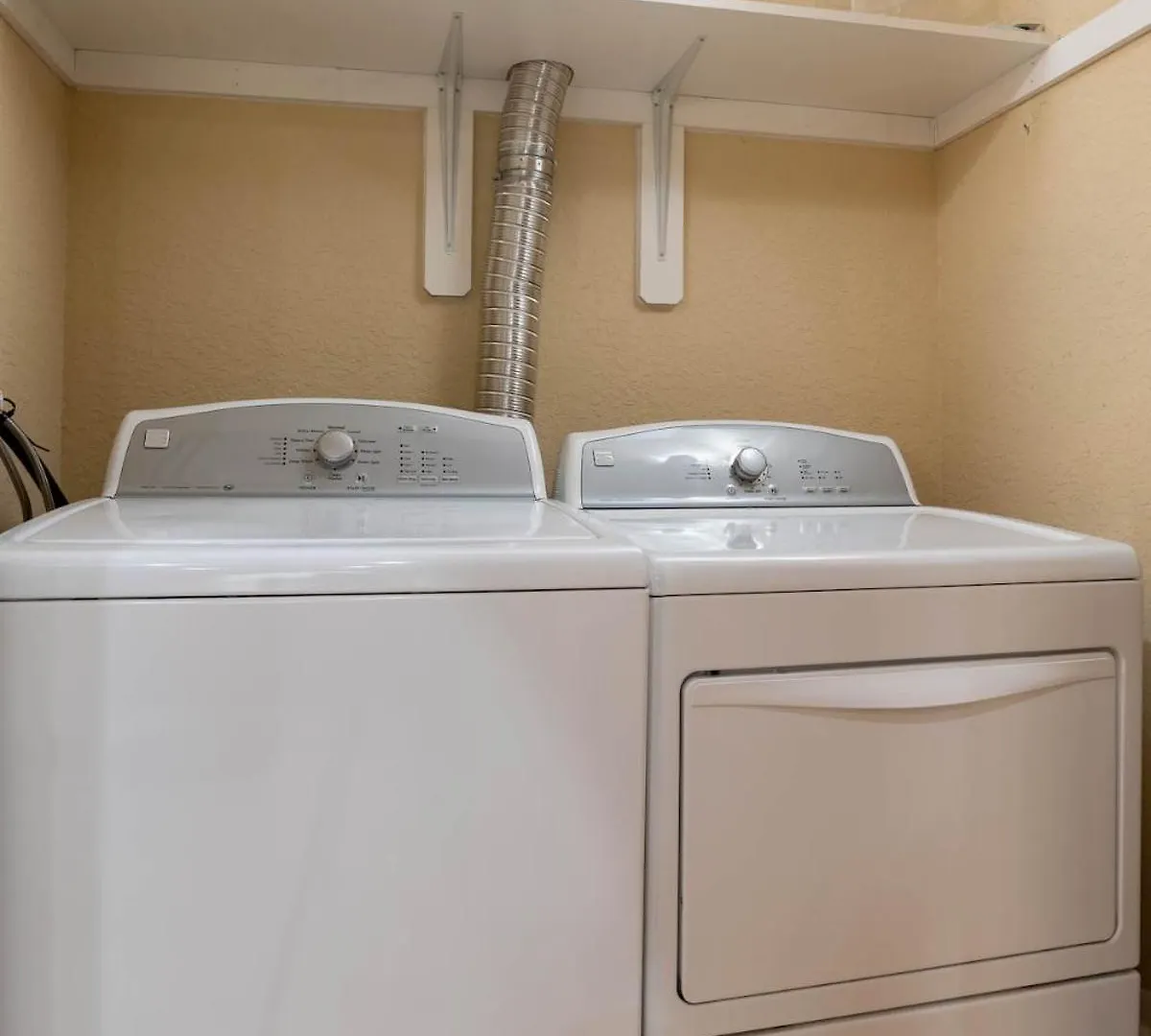 Modern Dt Home-King Size Bed-Patios-Long Stays-Wifi Orlando